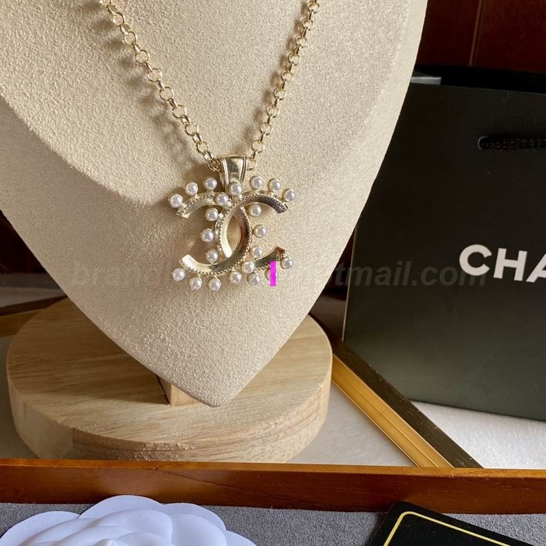 Chanel Necklaces 399